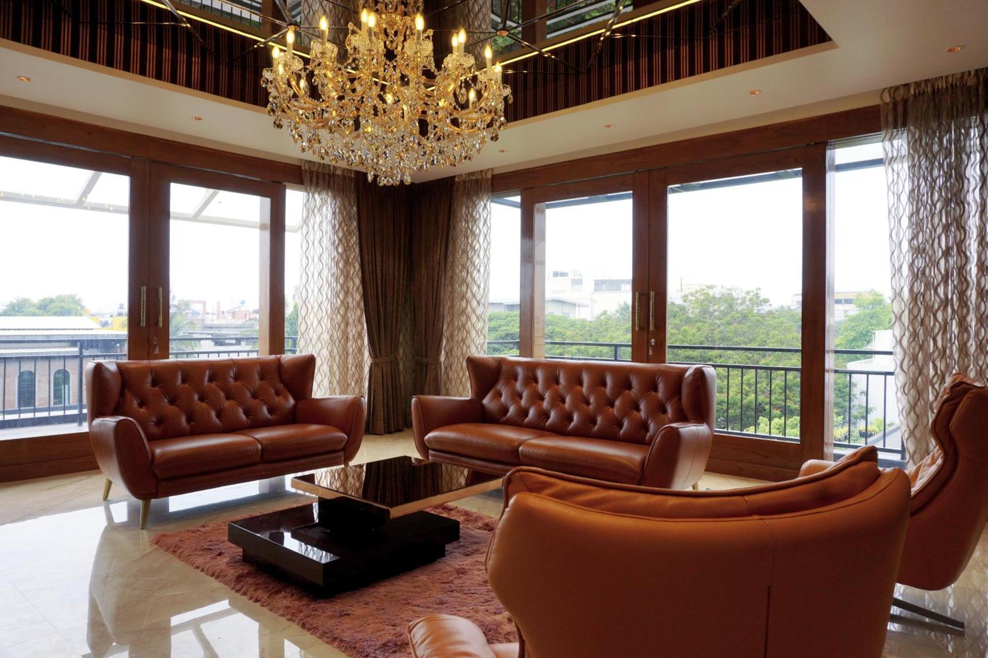 The Pentouz On 100 Feet Road Indiranagar - An Urban Luxury Retreat Apartman Bengaluru Kültér fotó