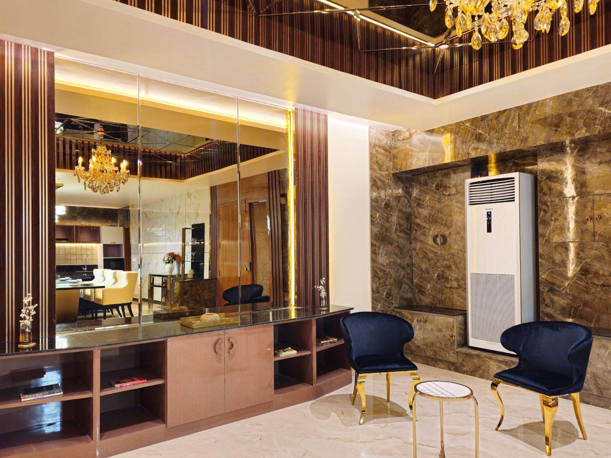 The Pentouz On 100 Feet Road Indiranagar - An Urban Luxury Retreat Apartman Bengaluru Kültér fotó